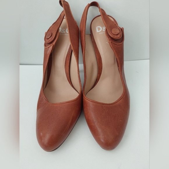 D&G Shoes - D&G Women's Brown Leather Heels